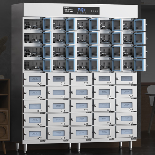 商用多格消毒柜：高效消毒解決方案，餐具衛(wèi)生新選擇